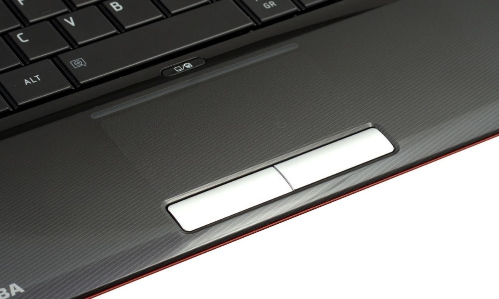 Toshiba Laptop Touchpad Değişimi